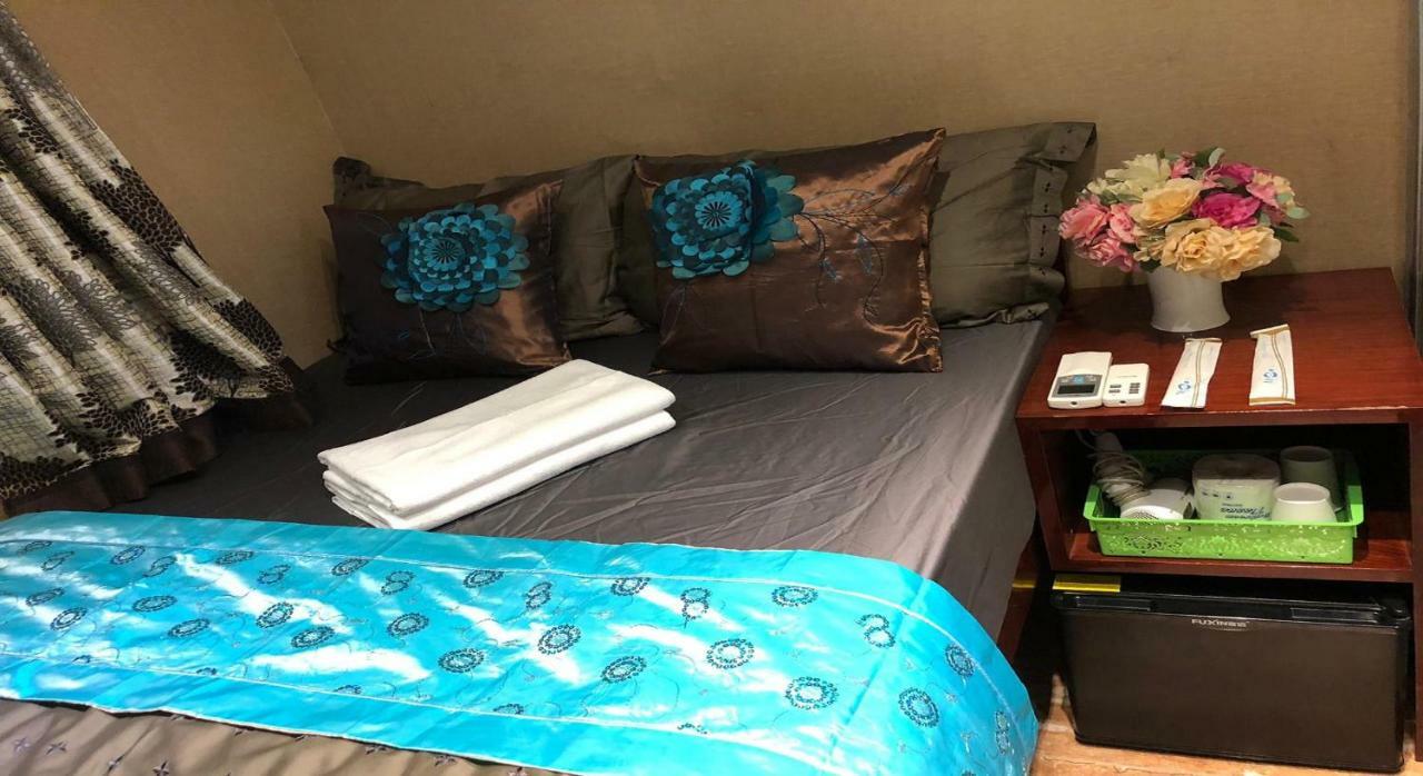 Rich Hostel 香港 エクステリア 写真